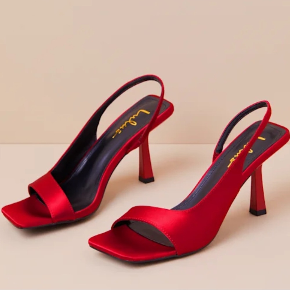 Lulu's Red Shoes